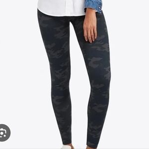 SPANX Black Camouflage Leggings